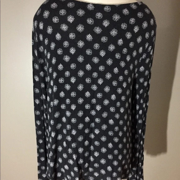 Mudd Long Sleeved Strappy Front Top L - Picture 4 of 7